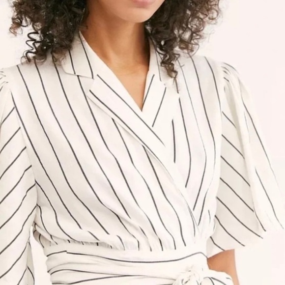 Free People Tied To You Wrap Around Striped Crop Top Linen Blend - Picture 1 of 12